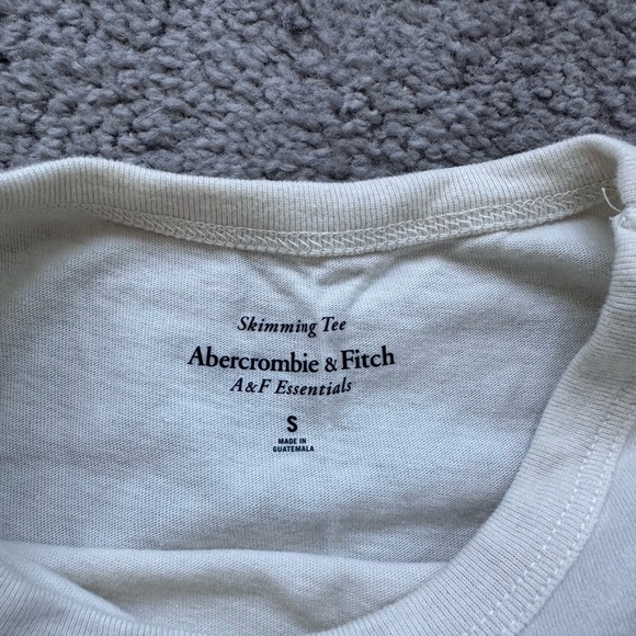 Baby tee - Picture 3 of 3